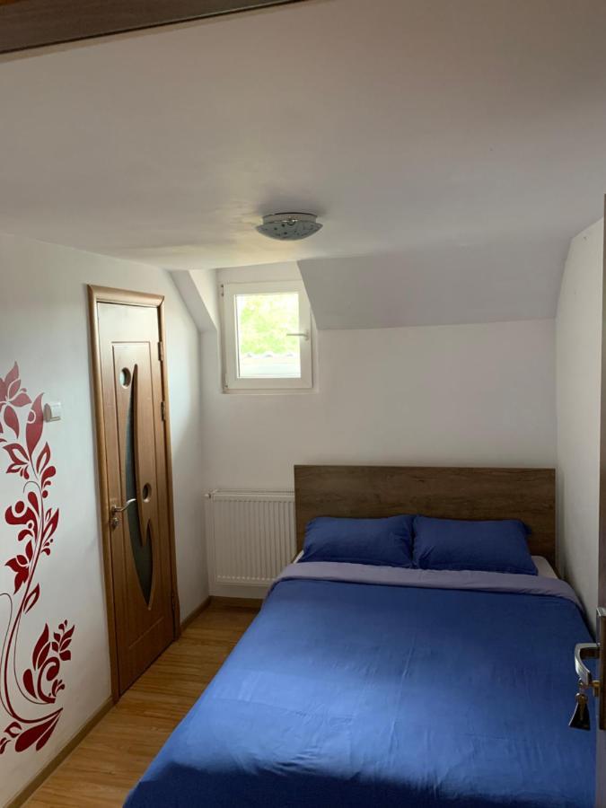 My Place - Cozy Rooms Sibiu Bagian luar foto