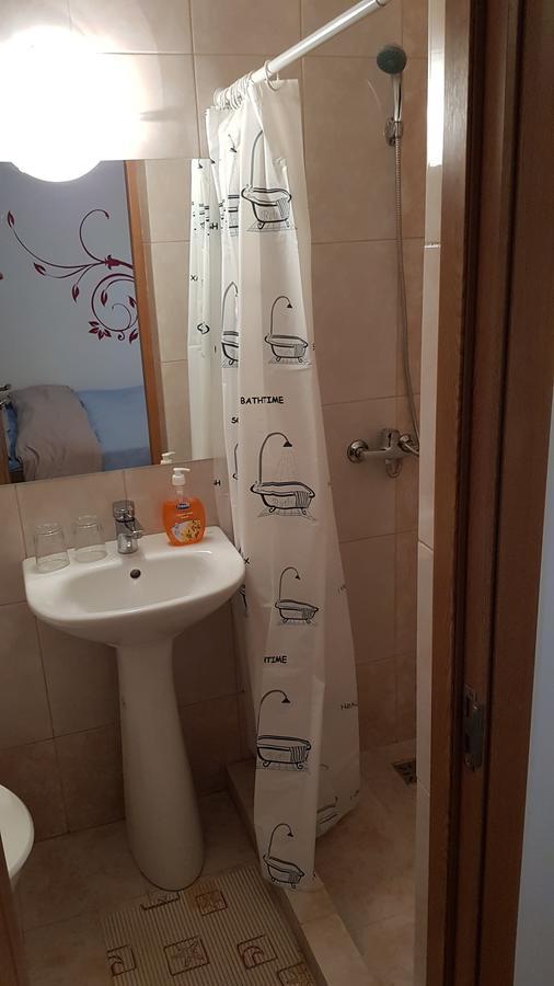 My Place - Cozy Rooms Sibiu Bagian luar foto